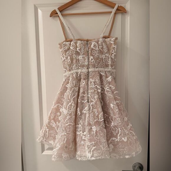 NWOT Bronx and Banco Midnight Bridal Sequin Mini Dress in White - Picture 10 of 15